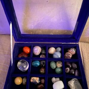 Jewelry Box with 30 Assorted Tumble Crystals